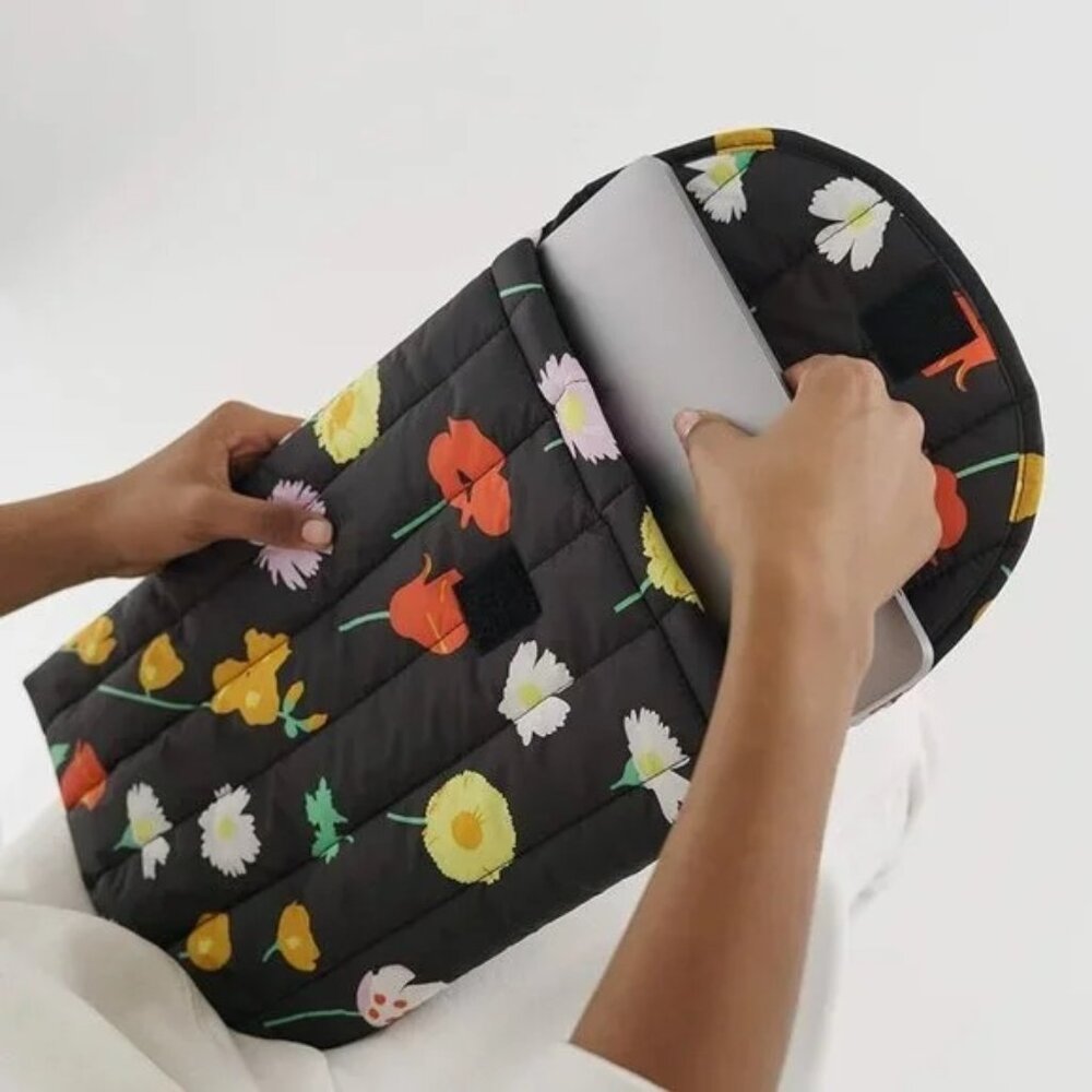 NWT Baggu Puffy Laptop Sleeve 13"/14" - Desert Wildflower